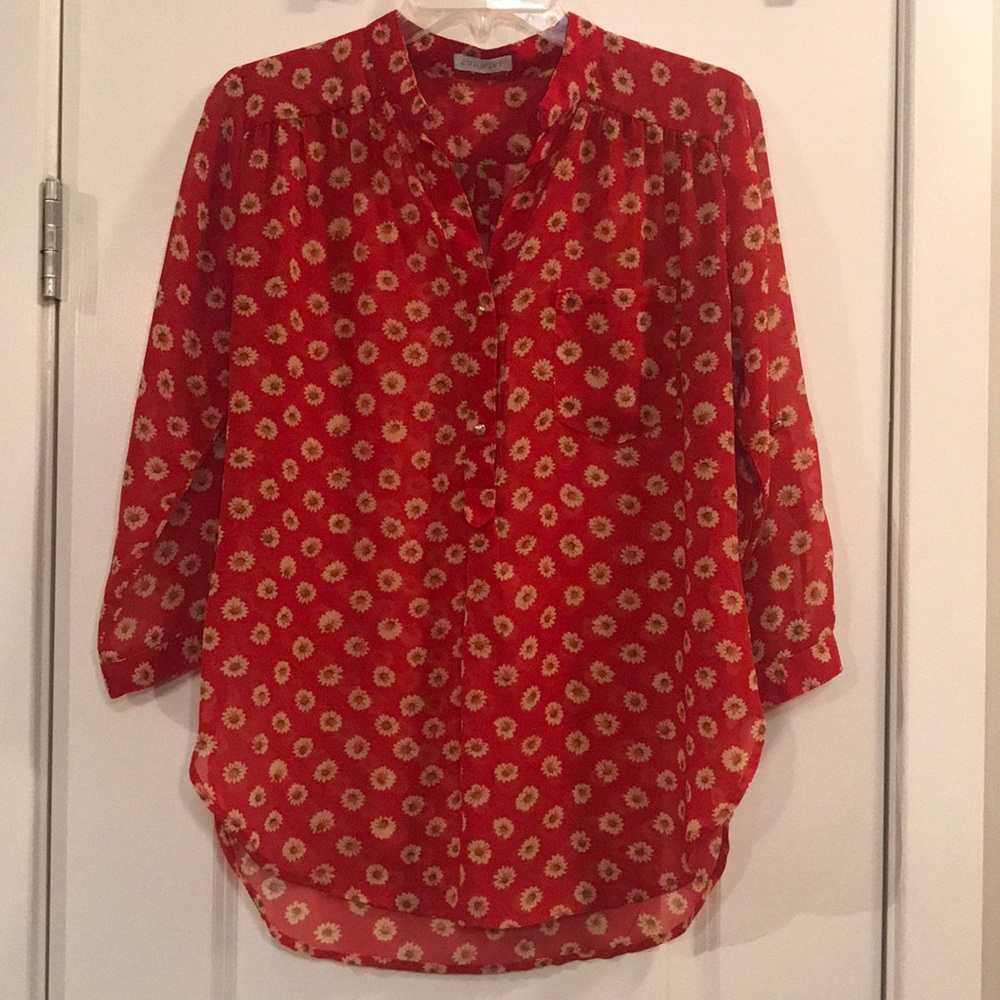 ❌SOLD❌ 🌻Jun&Ivy Sunflower Blouse🌻